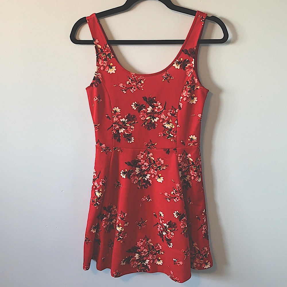 Sleeveless Skater Dress